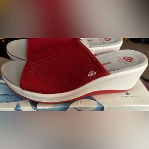 Clarks Cloudsteppers Red Rouge comfort sandals Size 10M
